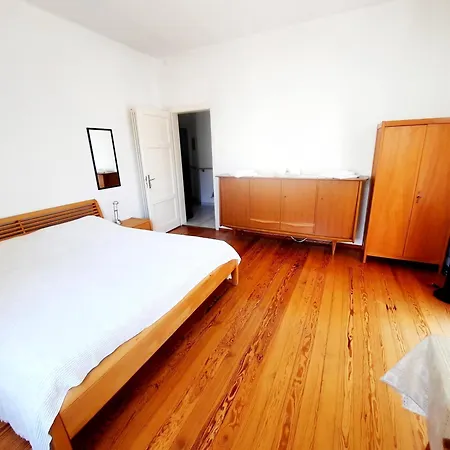 Ampie Guest house *