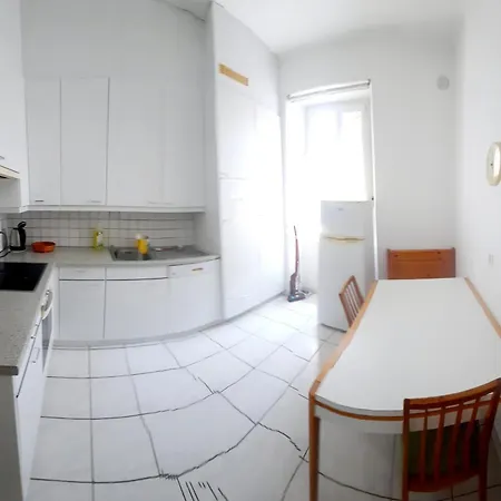 Ampie Guest house Locarno